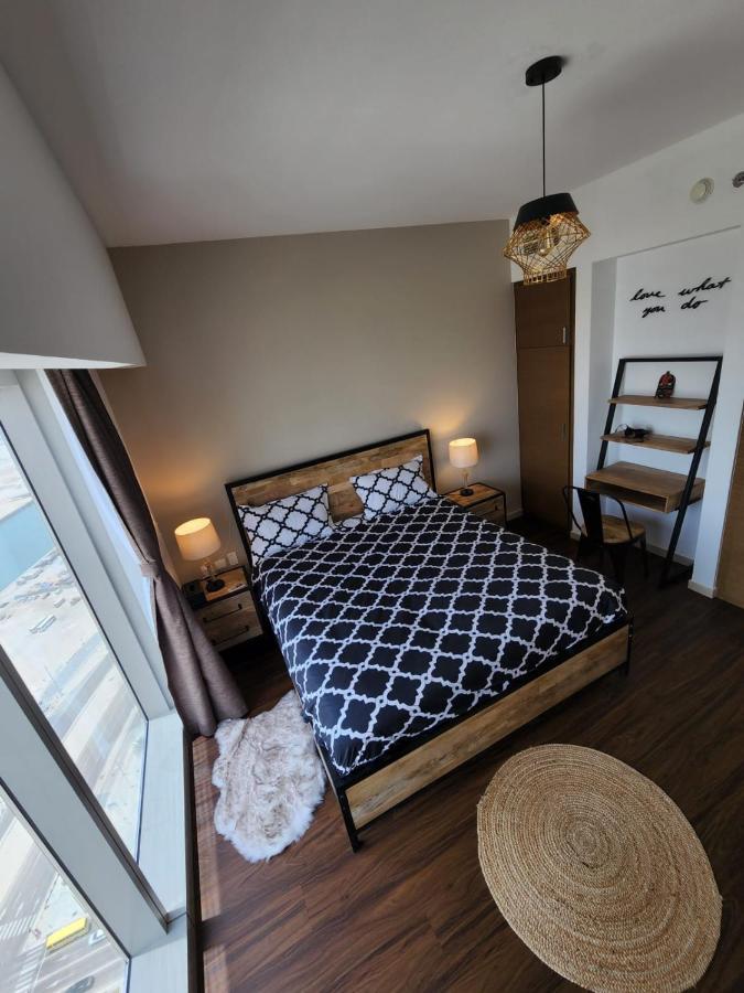 Cozy 1Br In Iconic Tower Apartment Abu Dhabi Ngoại thất bức ảnh