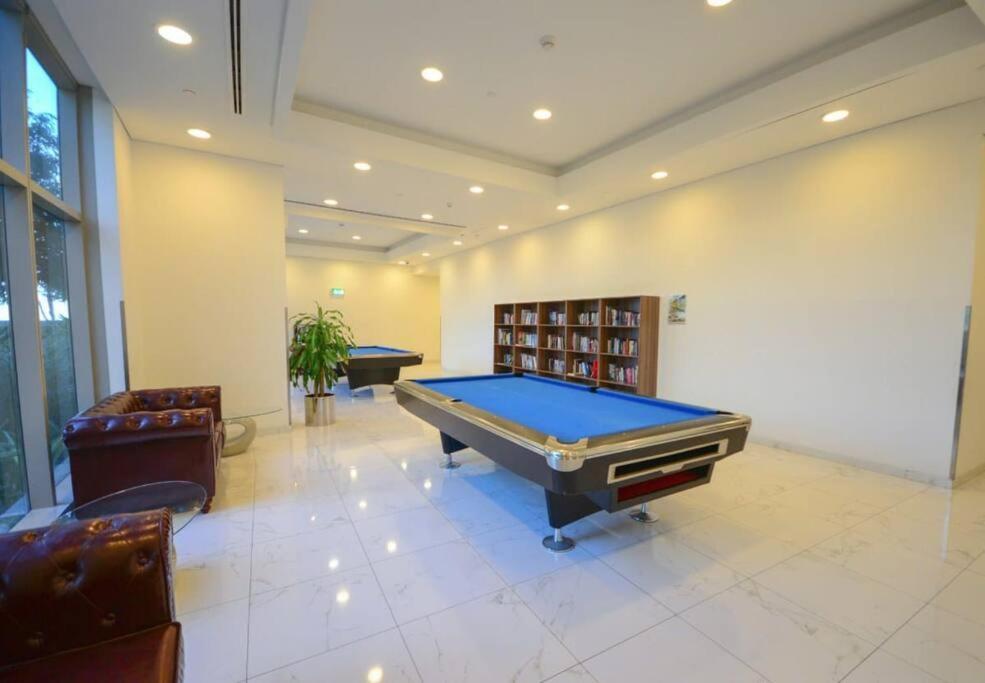 Cozy 1Br In Iconic Tower Apartment Abu Dhabi Ngoại thất bức ảnh