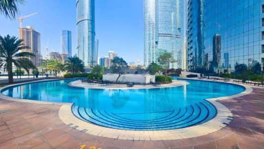 Cozy 1Br In Iconic Tower Apartment Abu Dhabi Ngoại thất bức ảnh